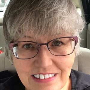 Meet your Posher, Cathi